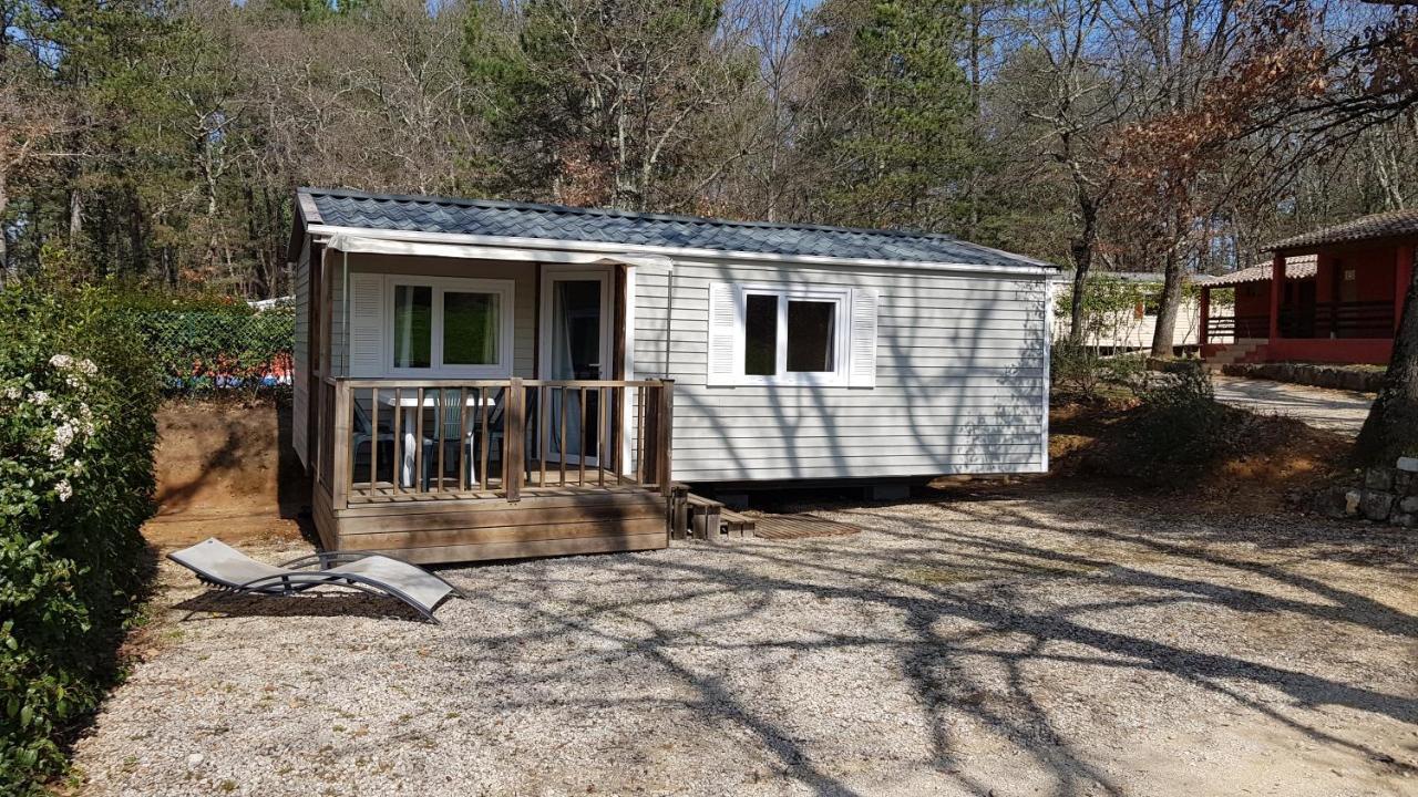 Camping Parc Saint Sauvayre Vagnas Exteriér fotografie